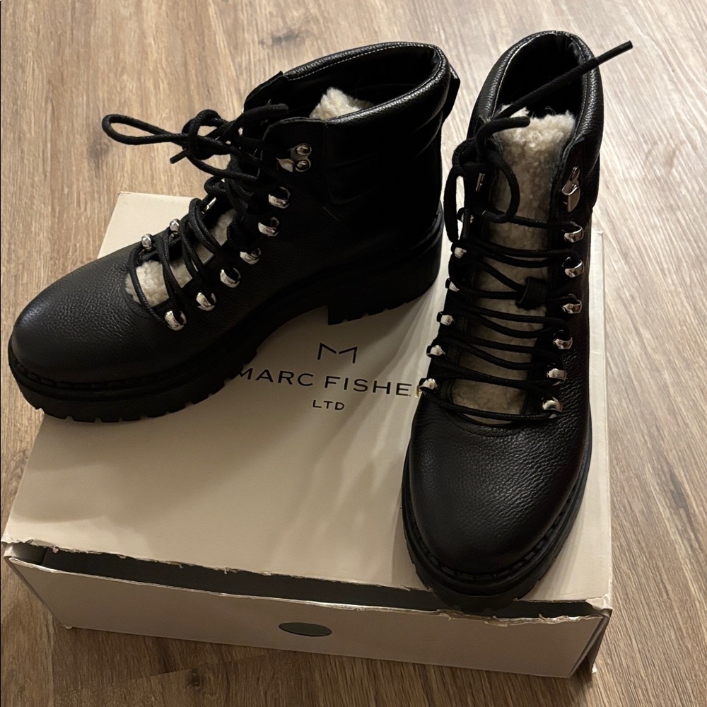 Marc Fisher Black Lace-Up Boots size 7